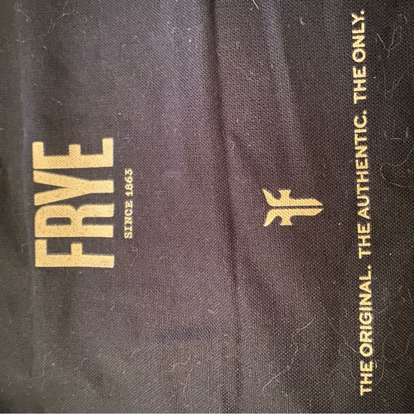 Frye large denim / leather tote NAVY new without tags - Picture 16 of 16